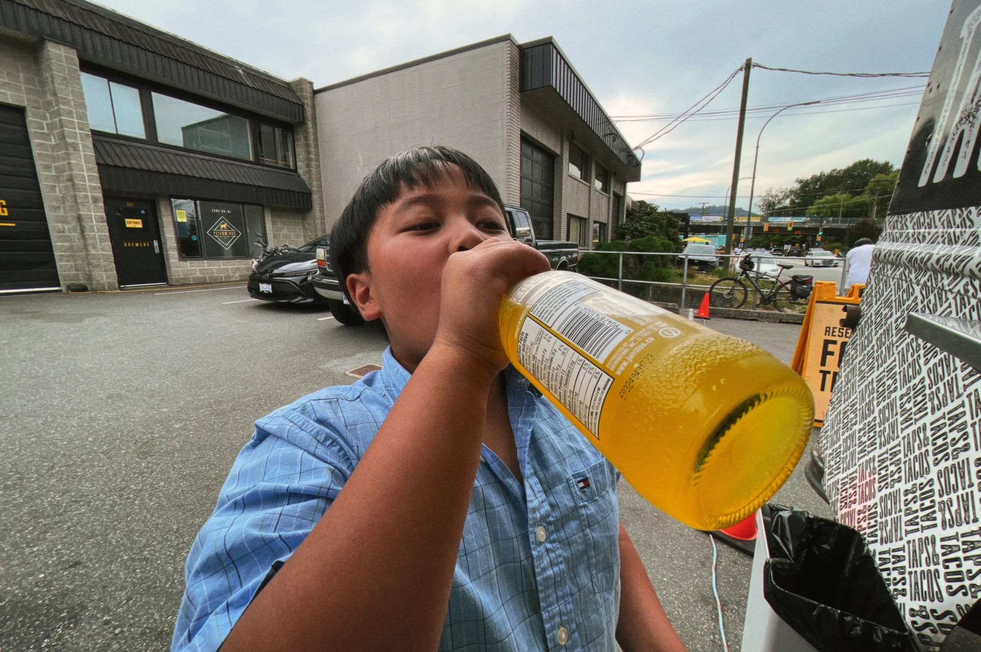 (ii) $6 jarritos pineapple